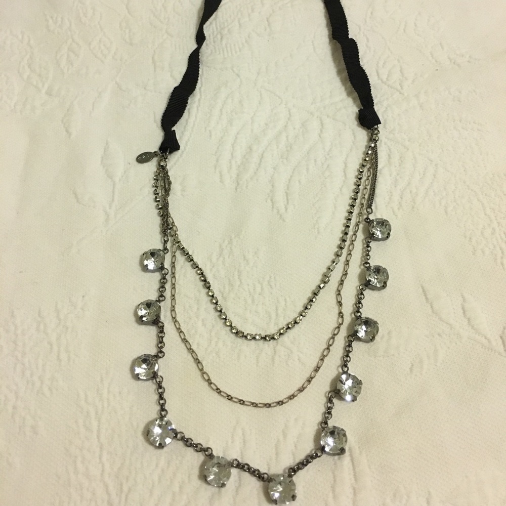 NWOT American Eagle long jeweled ribbon necklace